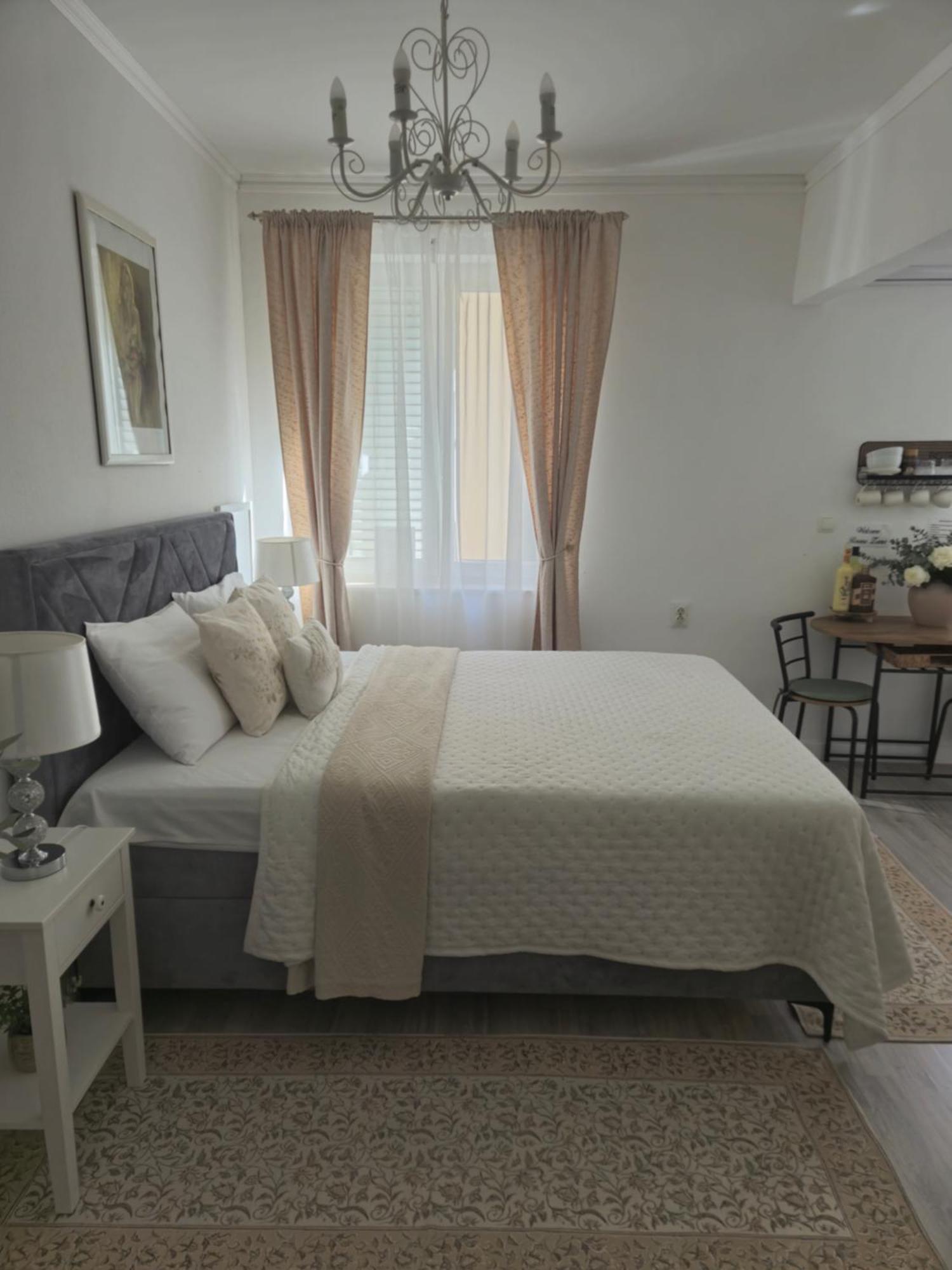 Rooms Zana สปลิท ภายนอก รูปภาพ