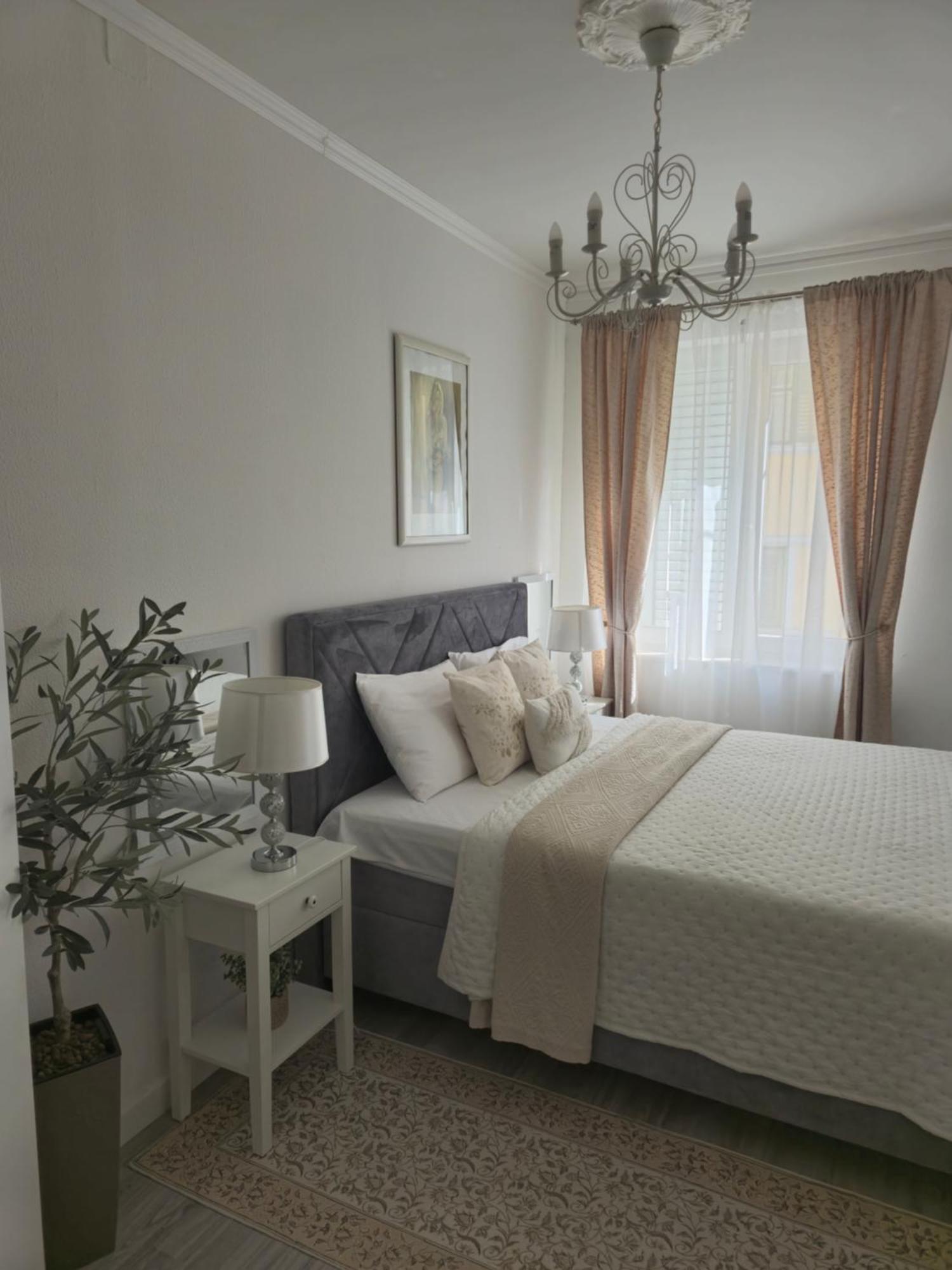 Rooms Zana สปลิท ภายนอก รูปภาพ
